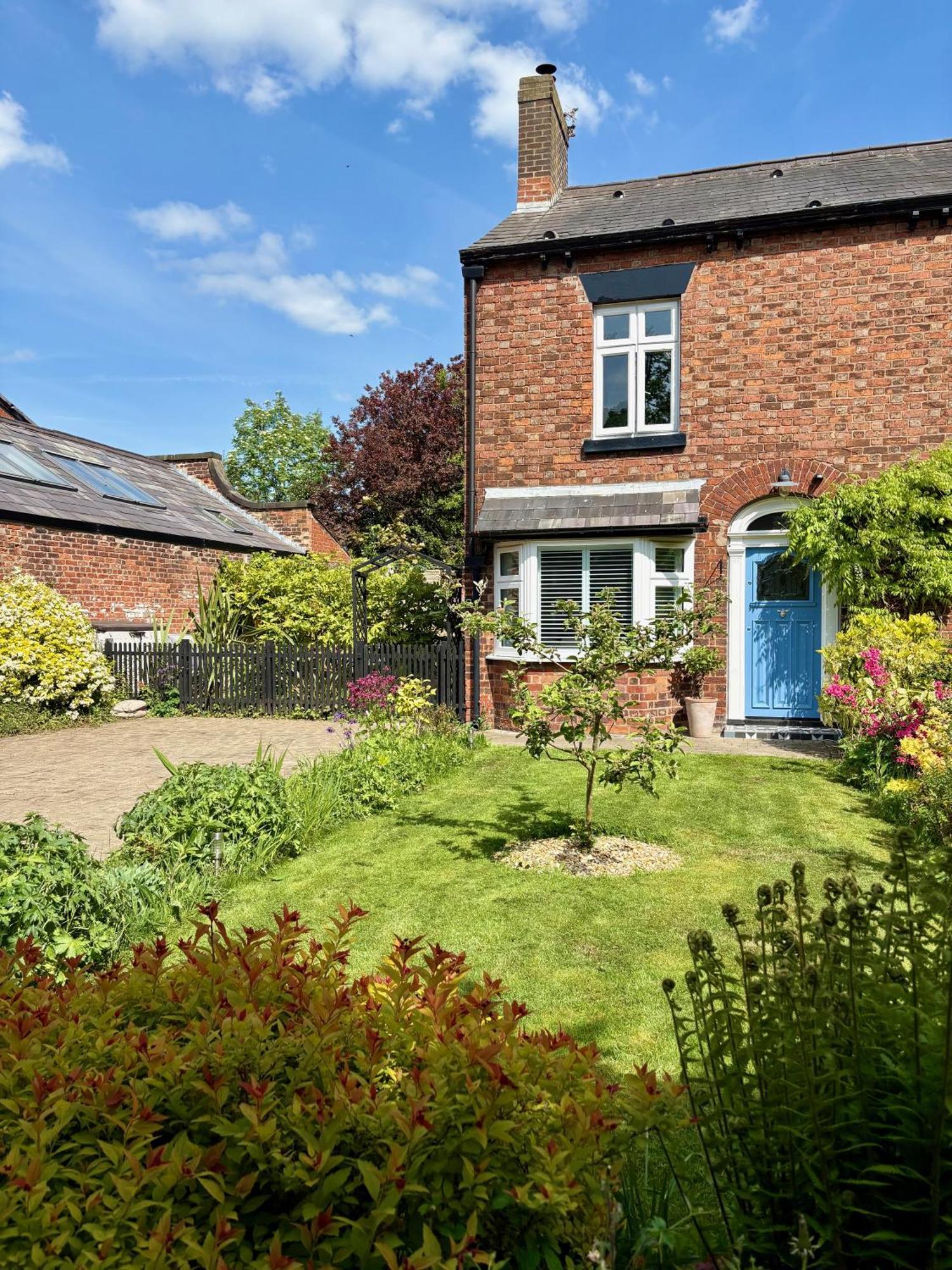 Eden Cottage Frodsham Exteriör bild